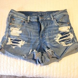 American Eagle Next Level Stretch Shorts size 16